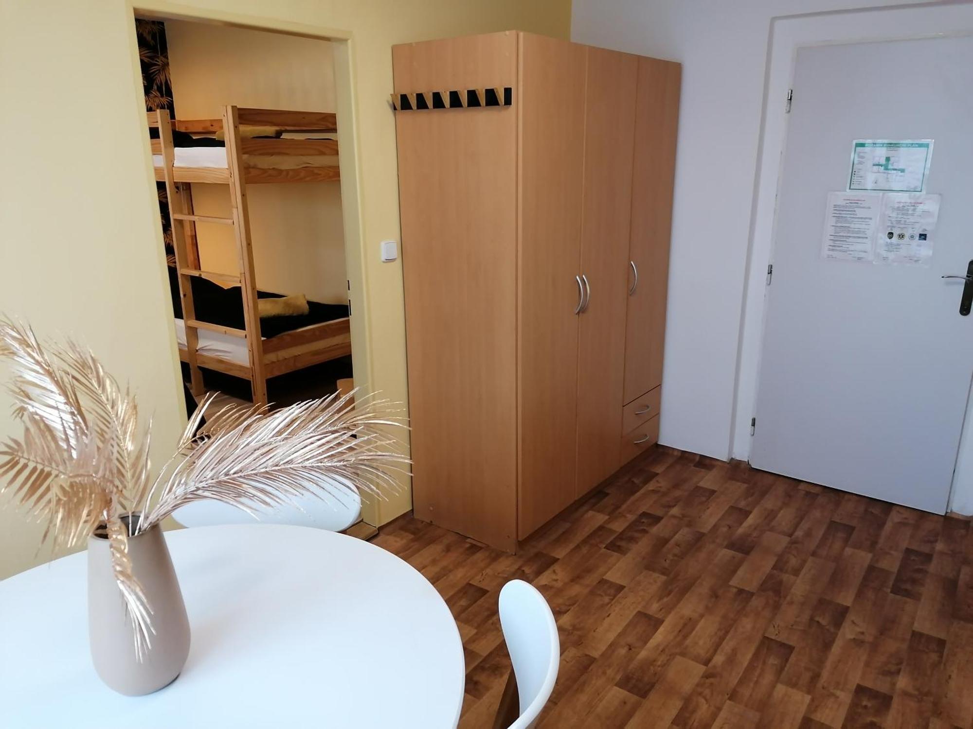 Penzion V Roklich & Apartmens V Roklich Říčany Стая снимка